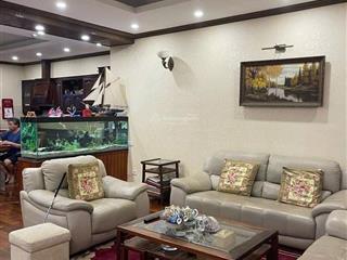 Căn hộ 3 ngủ số 57 láng hạ full nội thất cổ điển cao cấp