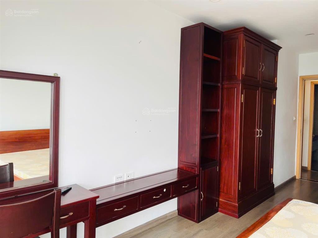 Căn hộ cao cấp 3 ngủ cầu giấy view công viên, bể bơi tầng 6, có slot ô tô
