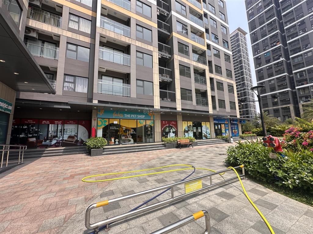 Giá thuê 55tr bán 19 tỷ 500tr shop vinhomes grand park