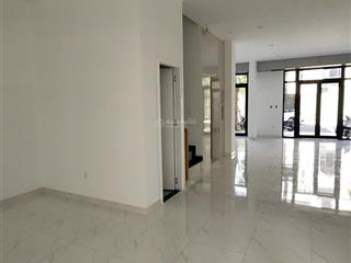 Cho thuê nhà 162m  5 tầng gần trường vinschool tại vinhomes grand park