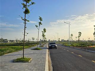 Siêu đẹp! lô đất mb520 đồng nhưng view công viên, bãi đỗ xe, sân thể thao