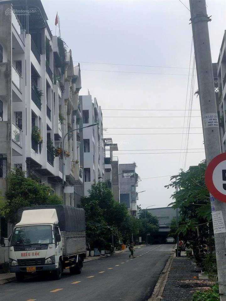 Bán đất lô góc 2 mặt tiền xe tải tránh kd tốt 85m2 tại thạnh xuân 21, nhỉnh 6tỷ, q12, hcm