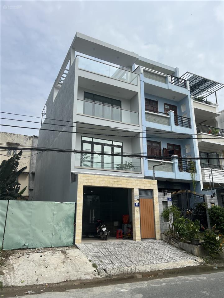 Bán nhà phố 3lầu sân thượng giá 10tỷ2 tl, hỗ trợ vay, 85m2(5x17) đối diện công viên, biệt thự