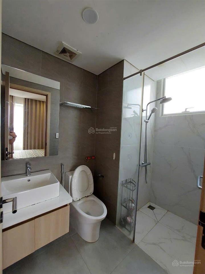 8ty650  căn 3pn.2wc  nhà đẹp hướng mát  chính chủ đang ở  nội thất hiện đại