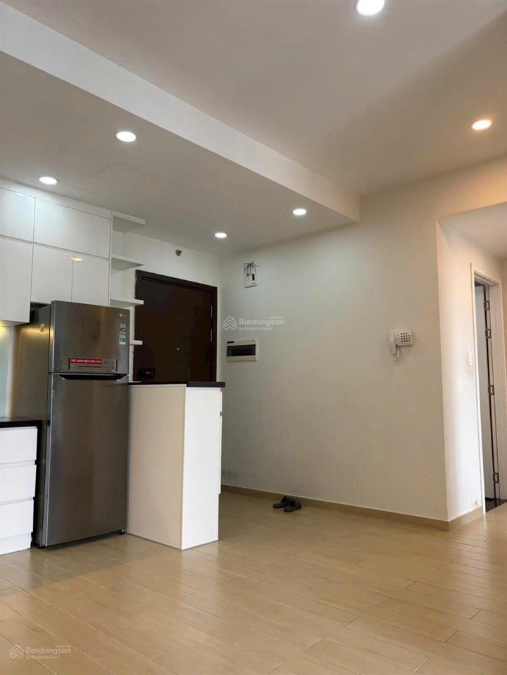Cho thuê orchard garden 2pn  đầy đủ nội thất  16tr/tháng  tầng cao thoáng mát