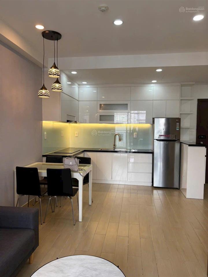 Cho thuê orchard garden 2pn  đầy đủ nội thất  16tr/tháng  tầng cao thoáng mát