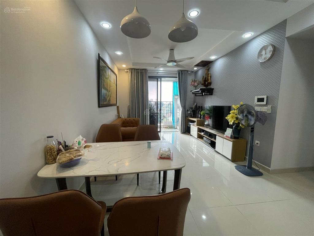 Căn 3pn  8ty9  garden gate  nhà đẹp nội thất đầy đủ  đã có sổ hồng  gặp chính chủ thương lượng