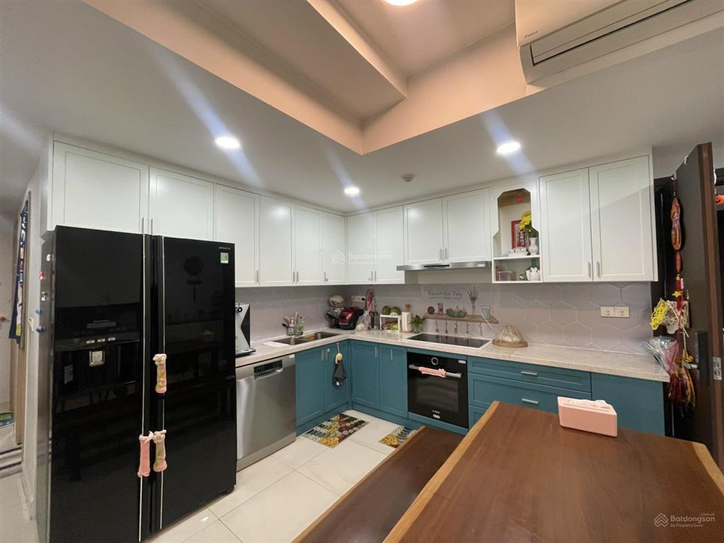 Căn 3pn  8ty9  garden gate  nhà đẹp nội thất đầy đủ  đã có sổ hồng  gặp chính chủ thương lượng