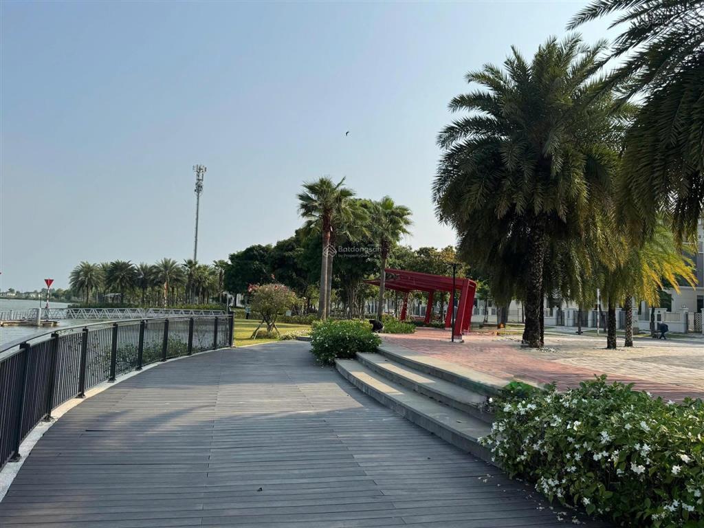 Chỉ 72 tỷ  bán biệt thự sân vườn aqua city sát sông  chuyên rổ hàng độc quyền aqua city