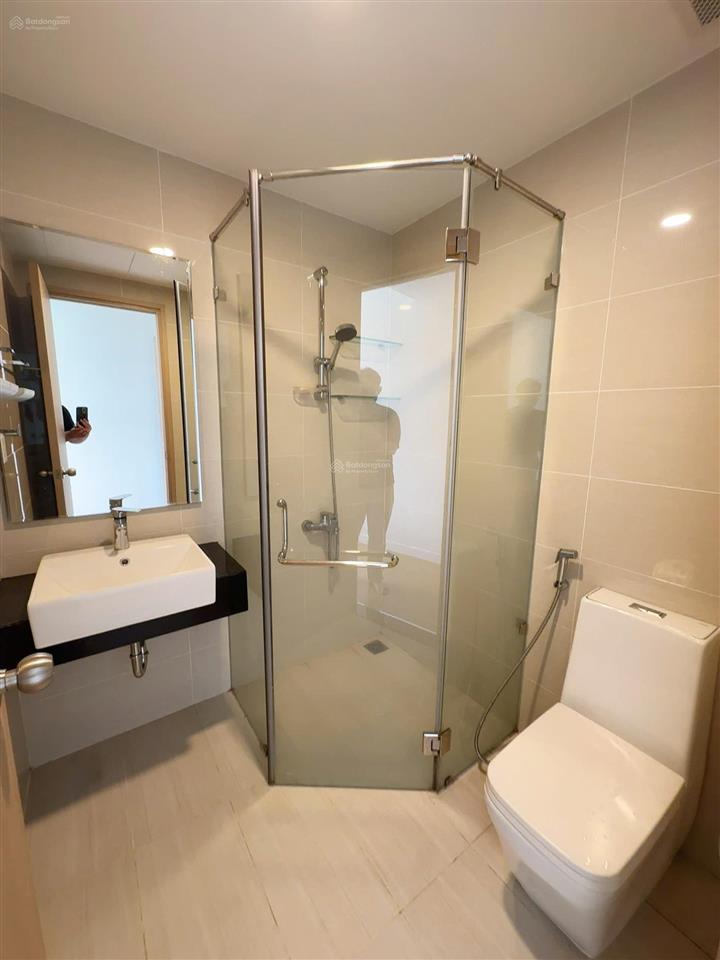 Căn 2pn  16 triệu / tháng  tầng cao nhà đẹp  đầy đủ nội thất thoáng mát
