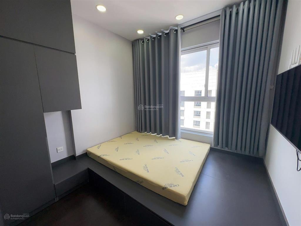 Căn 2pn, 2wc  nhà mới đầy đủ nội thất  tầng cao thoáng mát  dọn vào ở ngay