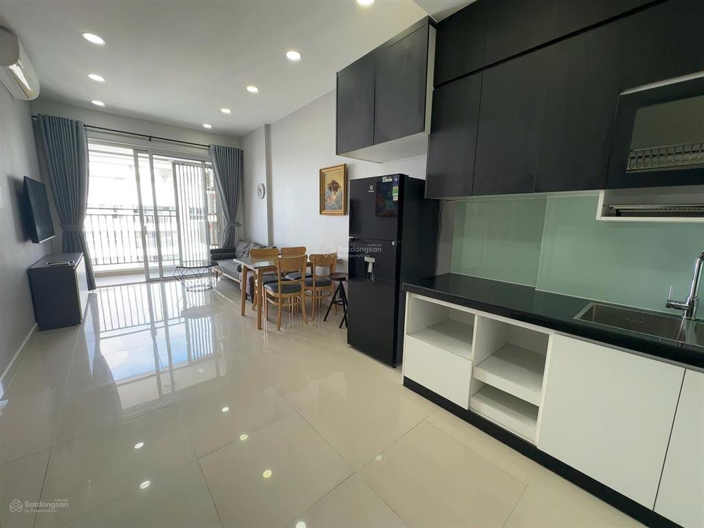 Căn 2pn, 2wc  nhà mới đầy đủ nội thất  tầng cao thoáng mát  dọn vào ở ngay