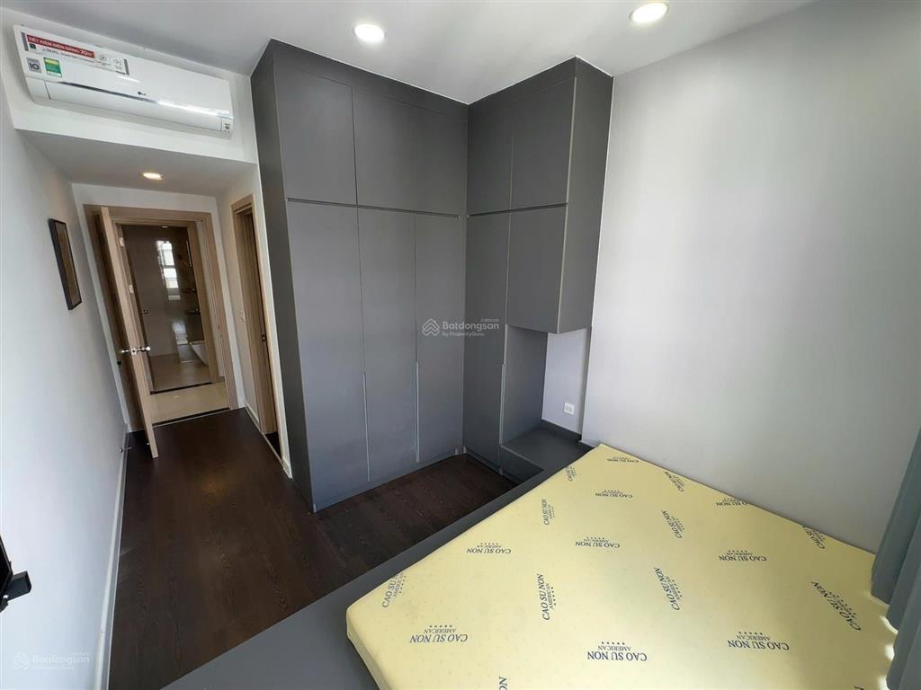 Căn 2pn, 2wc  nhà mới đầy đủ nội thất  tầng cao thoáng mát  dọn vào ở ngay
