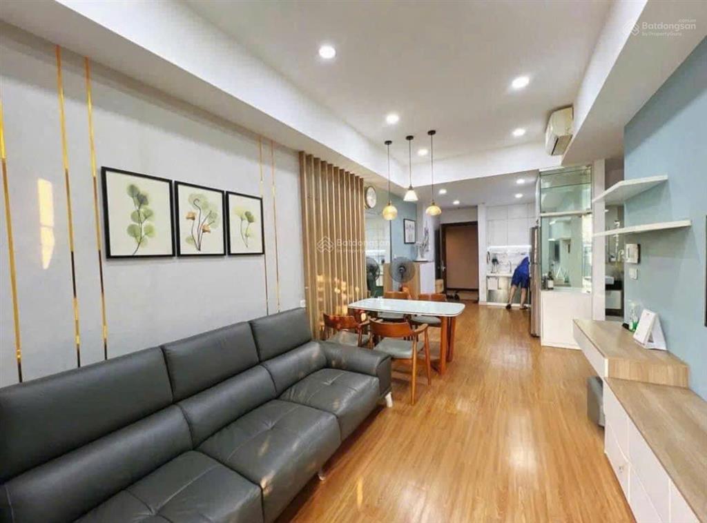 Căn 2pn  16tr/tháng  orchard parkview  nhà mới tầng cao thoáng mát