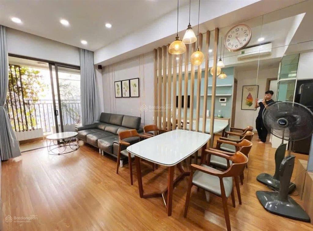 Căn 2pn  16tr/tháng  orchard parkview  nhà mới tầng cao thoáng mát