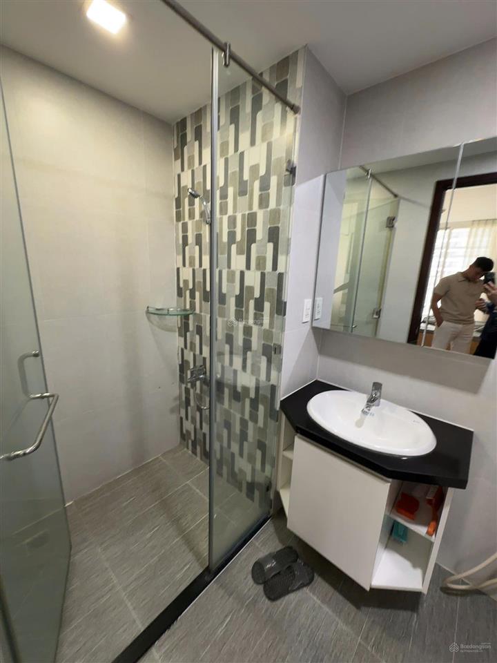 Căn 2pn, 2wc  17 triệu/tháng  nhà đẹp tầng cao thoáng mát