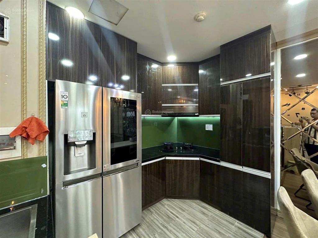 Căn 3pn.2wc  giá tốt  nhà đầy đủ nội thất  view đông thoáng mát  đã ký hđmb