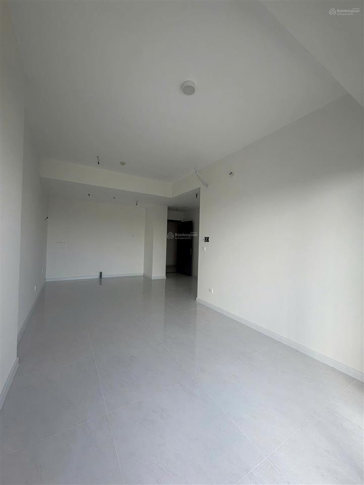 Căn hộ 2pn, 2wc  nhà mới tầng cao thoáng mát  chuyên cho thuê victoria village