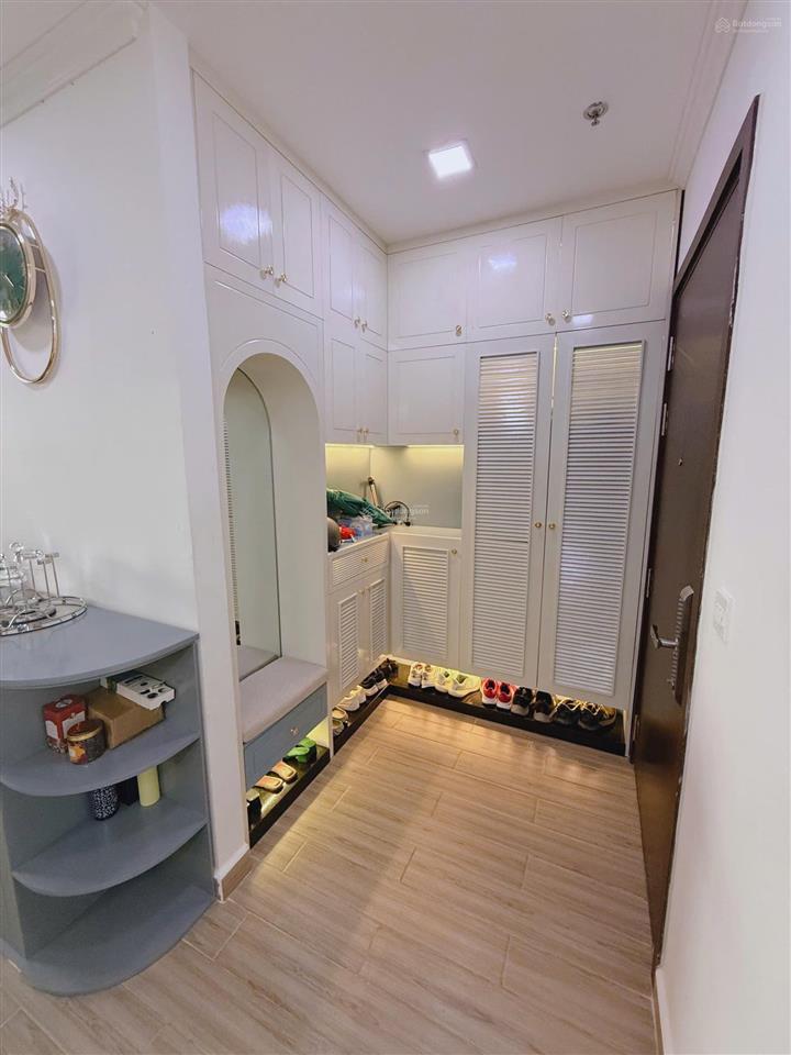 8tỷ500  căn 3pn. 2wc  tầng cao thoáng mát  gặp chính chủ xem nhà  nhà đẹp