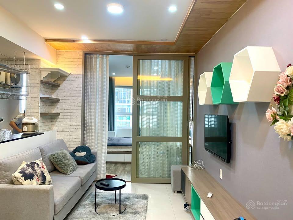Chính chủ bán căn 1pn  botanica premier  đầy đủ tiện ích  4tỷ2 bao hết chi phí
