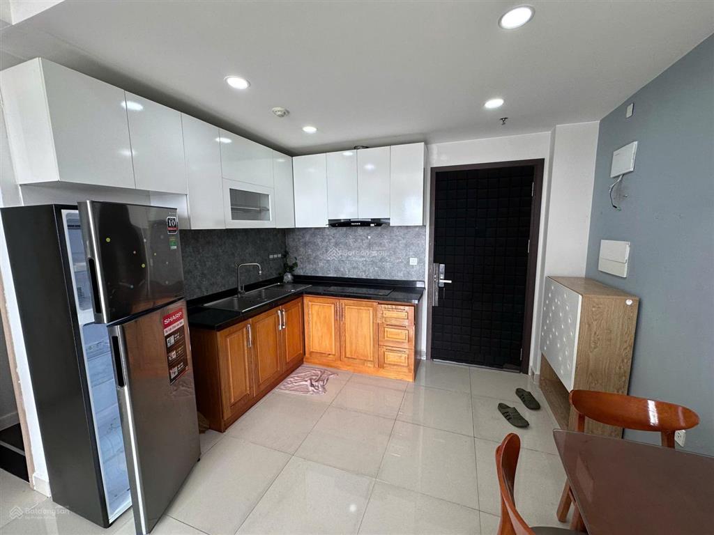 Căn 2pn.1wc  14 triệu/tháng  the botanica  nhà mới tầng cao thoáng mát