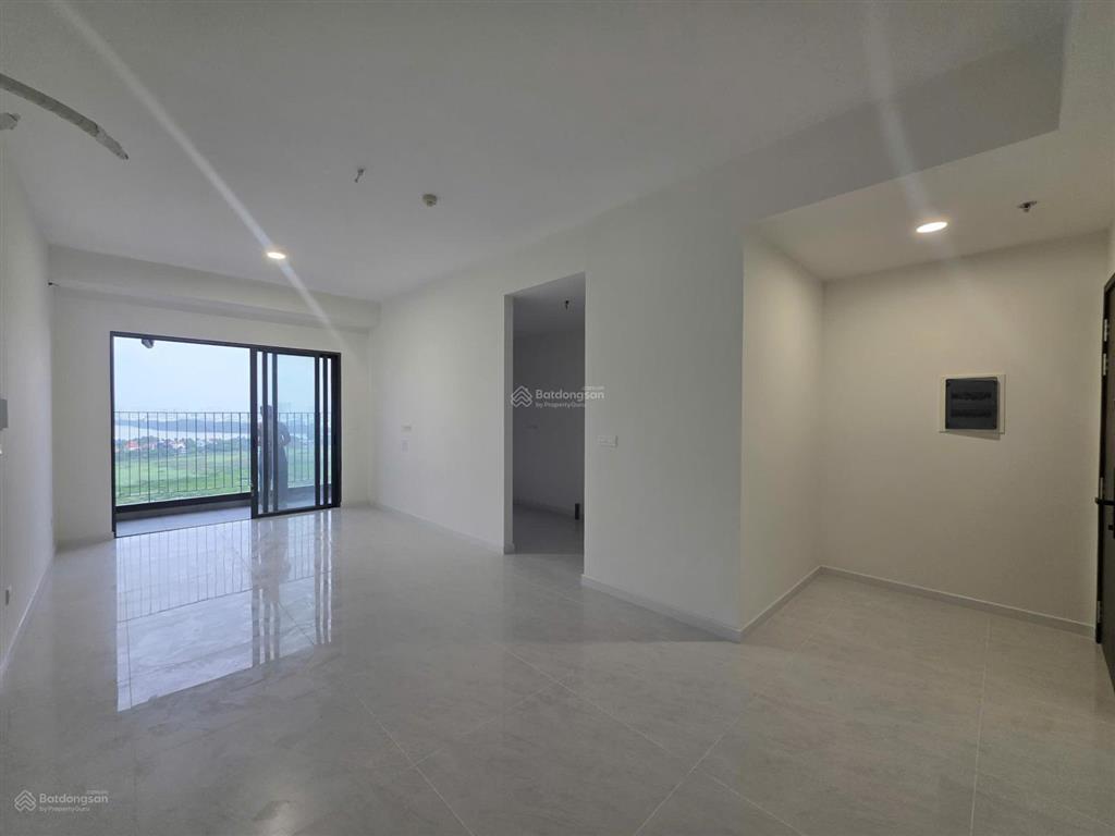 Bán căn 3pn  view sông trực diện  tầng cao thoáng mát  11 tỷ bao hết chi phí