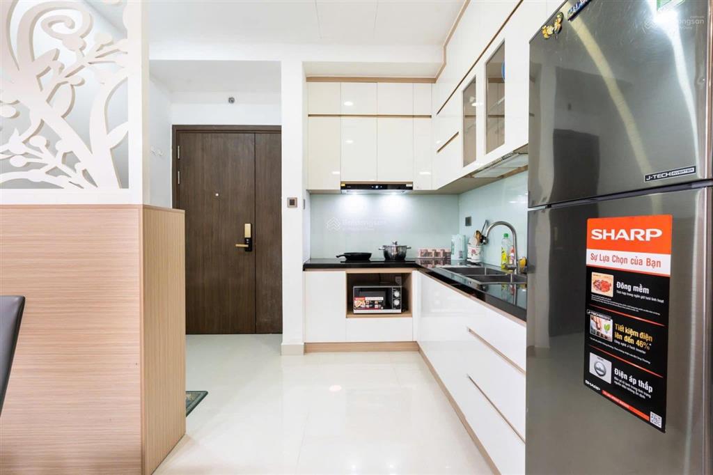 4,5 tỷ  botanica premier  chính chủ bán căn 2pn. 1wc  nhà đầy đủ nội thất