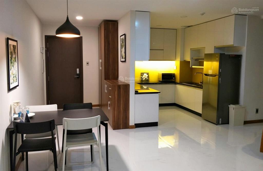 Chính chủ cho thuê căn 3pn  golden mansion  nhà đẹp tầng cao thoáng mát