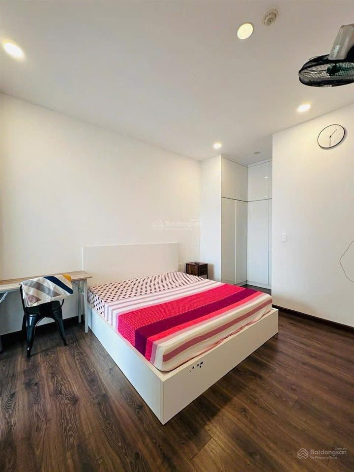 5,4 tỷ  căn 2pn 2wc  golden mansion phổ quang  chính chủ đang ở nhà đẹp thoáng mát