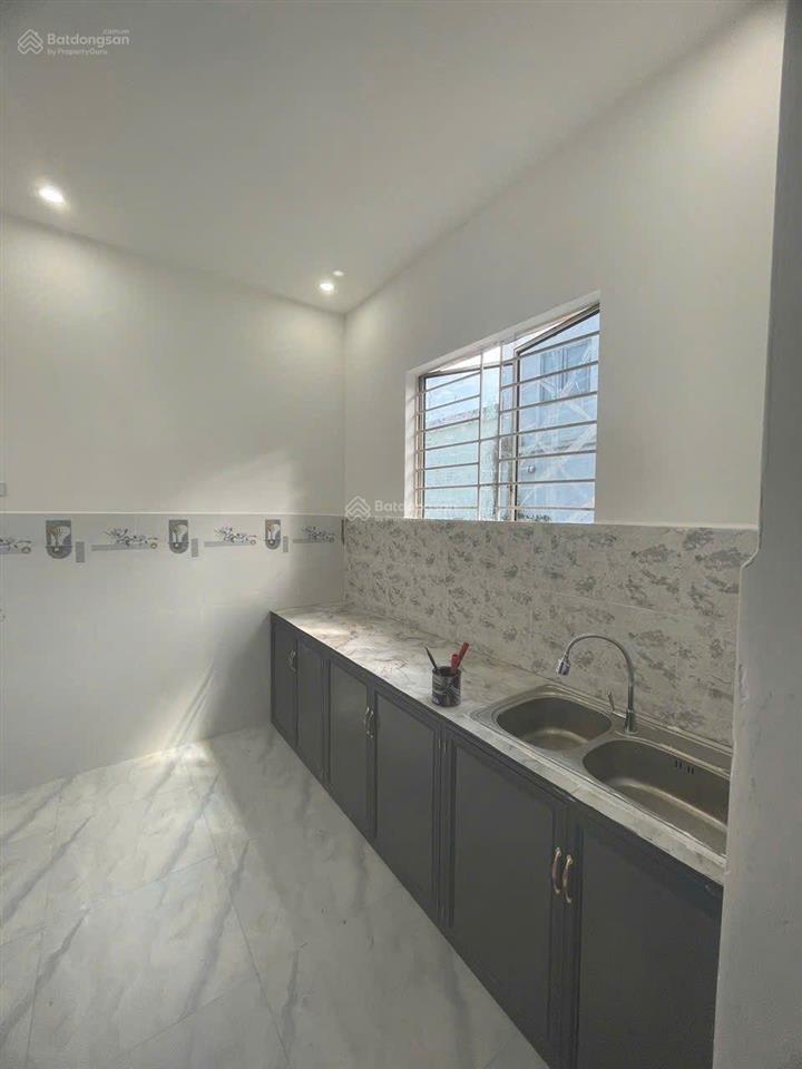 Bán nhà mới xây thôn phú thượng, hòa sơn. 158m2, giá 2,55 tỷ