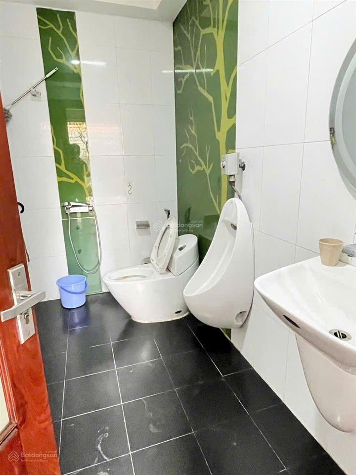 Biệt thự full nội thất cao cấp gần siêu thị eon bình tân 10 x 20 có 5pn 5wc sân thượng