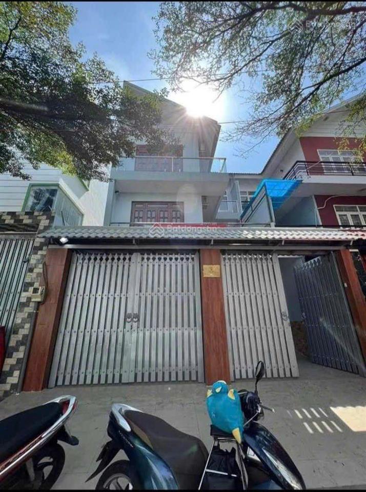 Cho thuê biệt thự gần siêu thị aeon bình tân 8 x 20m có 7pn 5wc có sẵn máy lạnh  0356 997 *** zalo
