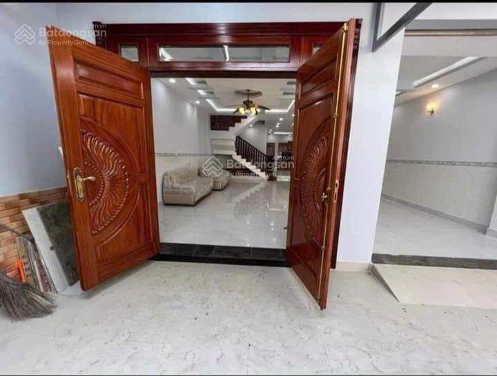 Cho thuê biệt thự gần siêu thị aeon bình tân 8 x 20m có 7pn 5wc có sẵn máy lạnh  0356 997 *** zalo