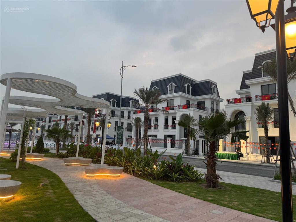 Chưa đến 7 tỷ có ngay shophouse 5 tầng mặt tiền 5,5m tại hoàng huy green hoa động thuỷ nguyên