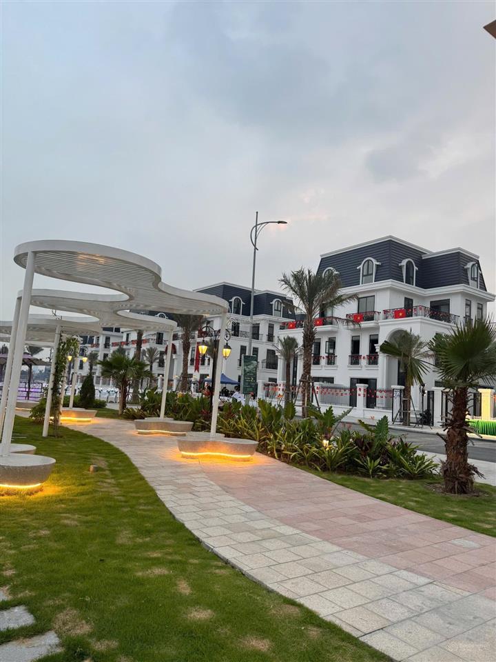 Chưa đến 7 tỷ có ngay shophouse 5 tầng mặt tiền 5,5m tại hoàng huy green hoa động thuỷ nguyên