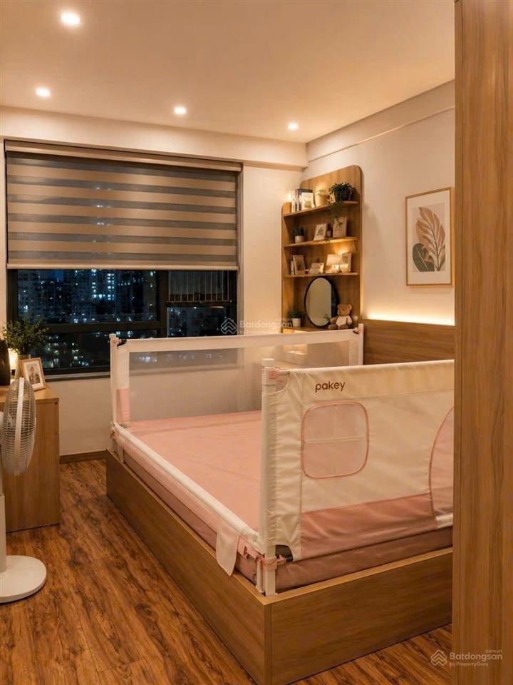 Cho thuê căn đẹp 11 triệu/tháng, 70m2, 2pn 2wc view đẹp. full nội thất