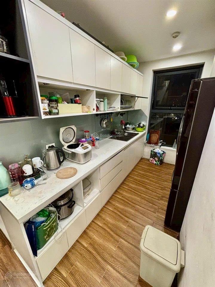 Căn đẹp giá 6 tỷ, 67m2, 2pn, 2wc, full nội thất bao phí sang tên