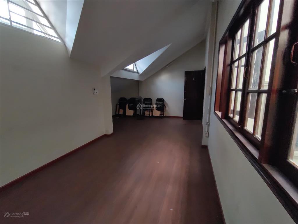 Nhà quận 10 200m², hẻm ô tô 3/2, 4 tầng, giá 38 tỷ tl hiếm