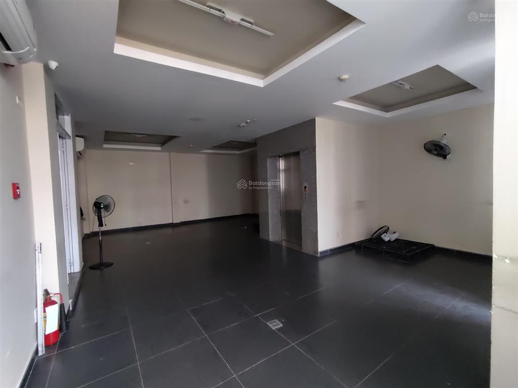 Nhà quận 10 200m², hẻm ô tô 3/2, 4 tầng, giá 38 tỷ tl hiếm