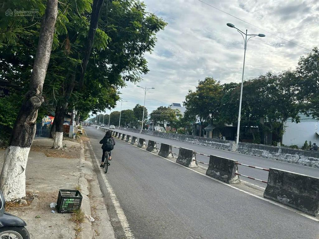 Cần bán lô đất có sẵn nhà xưởng mặt tiền nguyễn tất thành