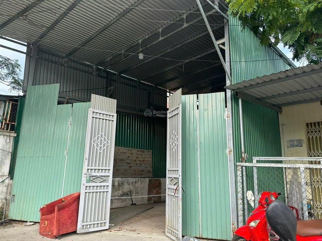 Cần bán lô đất có sẵn nhà xưởng mặt tiền nguyễn tất thành