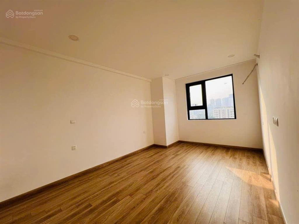 Bán căn 2pn diện tích 90m2 trung tâm cầu giấy