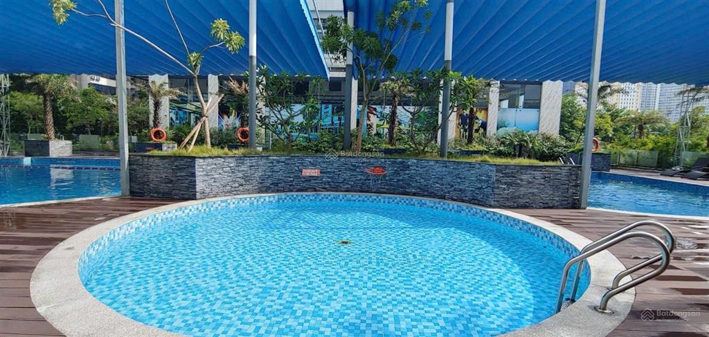 Bán căn 2pn diện tích 90m2 trung tâm cầu giấy
