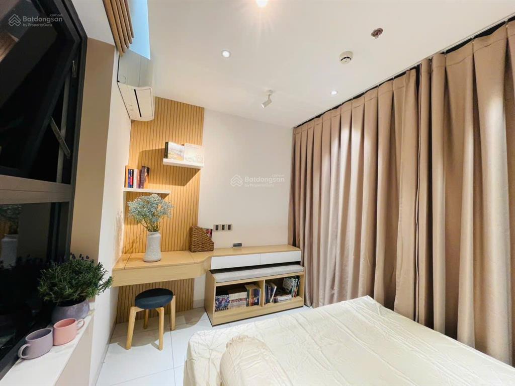 Căn hộ 1 phòng ngủ chung cư c2  phú mỹ. full nội thất thông minh, mới 100%.