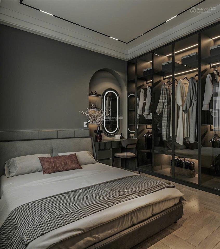 Chính chủ cần bán gấp căn hộ 90m2 richstar novaland 3pn 2wc full nội thất 4.7 tỷ 0902 202 ***