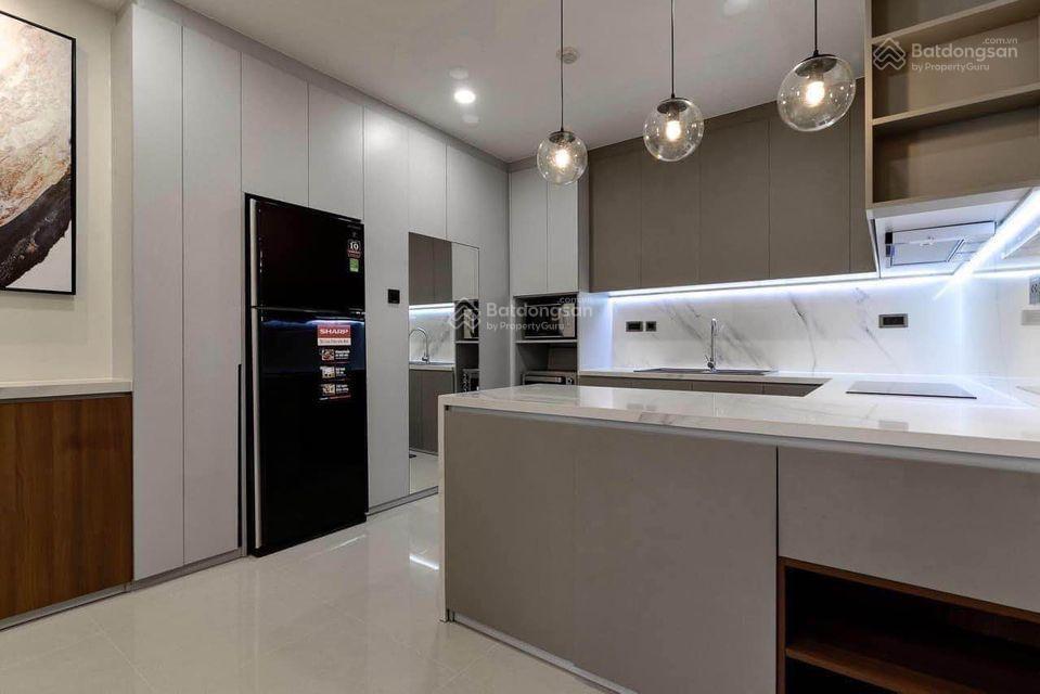 Bán gấp căn hộ 57m2 saigon airport 1pn 1wc full nội thất, sổ hồng giá 5.3 tỷ 0902 202 ***