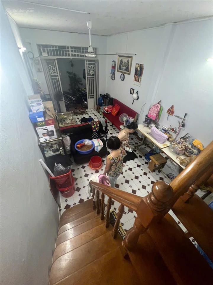 Quận 3 40m 2 tầng lầu xe hơi đỗ cửa chỉ 5.xx tỷ