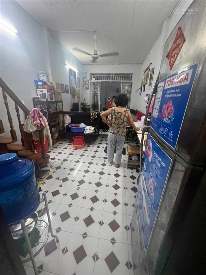 Quận 3 40m 2 tầng lầu xe hơi đỗ cửa chỉ 5.xx tỷ