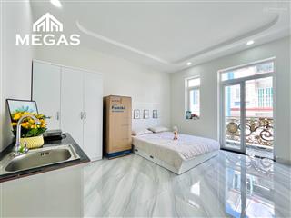 Chính chủ cho thuê phòng ban công nội thất cao cấp thang máy ngay mã lò  hương lộ 2