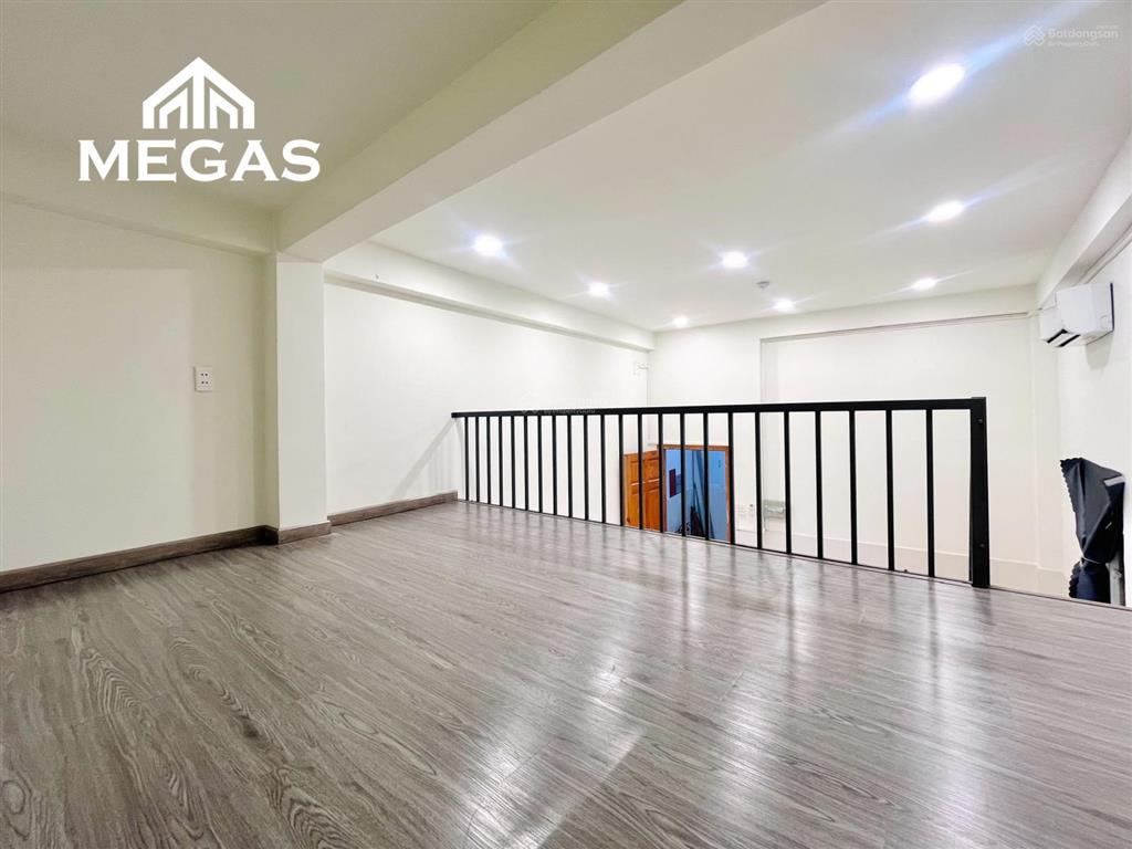 Căn hộ có gác mới xây full nội thất 35m2 siu rộng ngay hậu giang  nguyễn văn luông